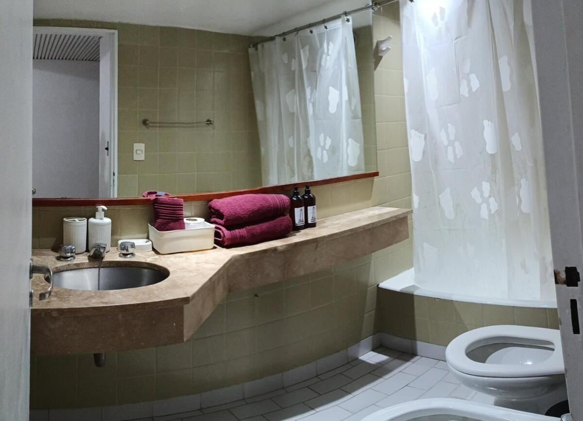 Obelisk Point Iii Apartamento