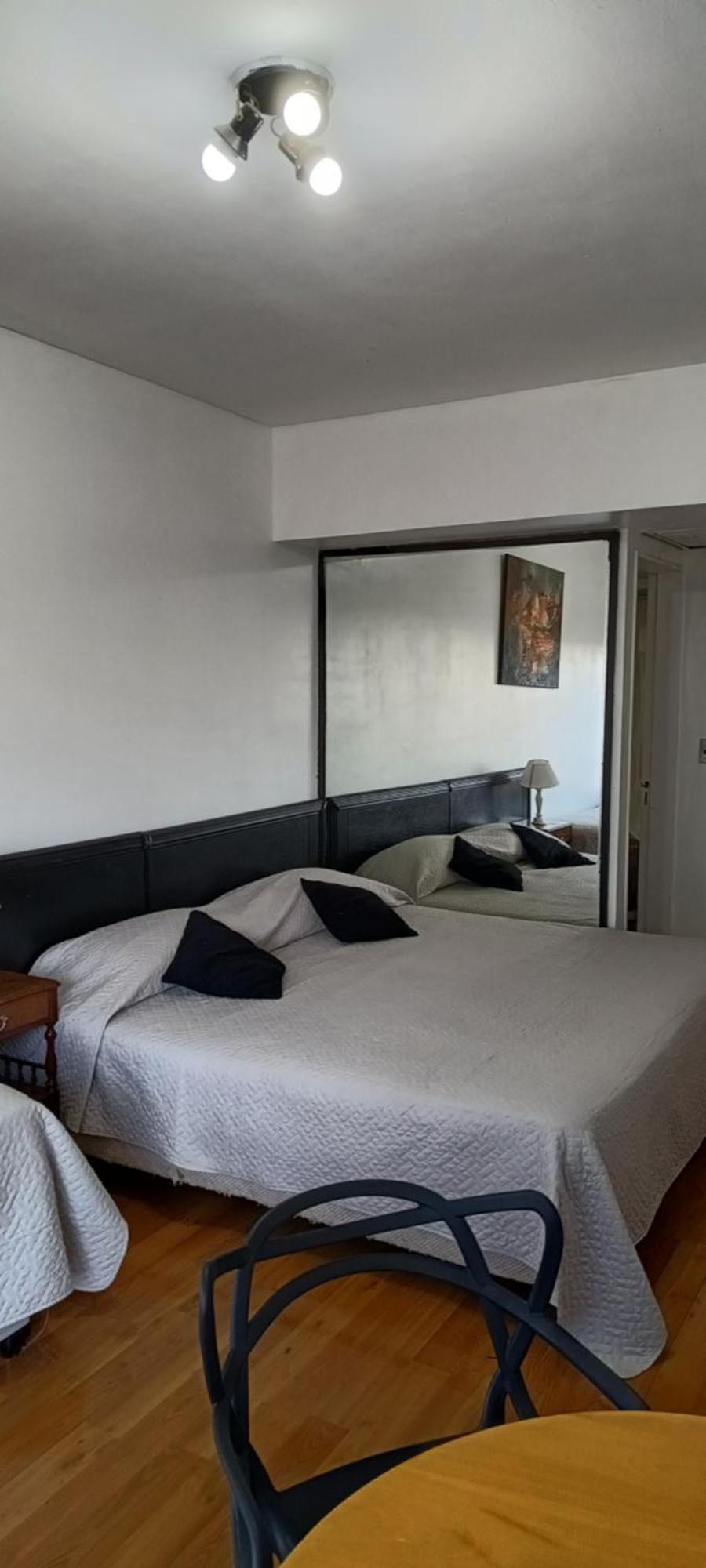 Obelisk Point Iii Apartamento *