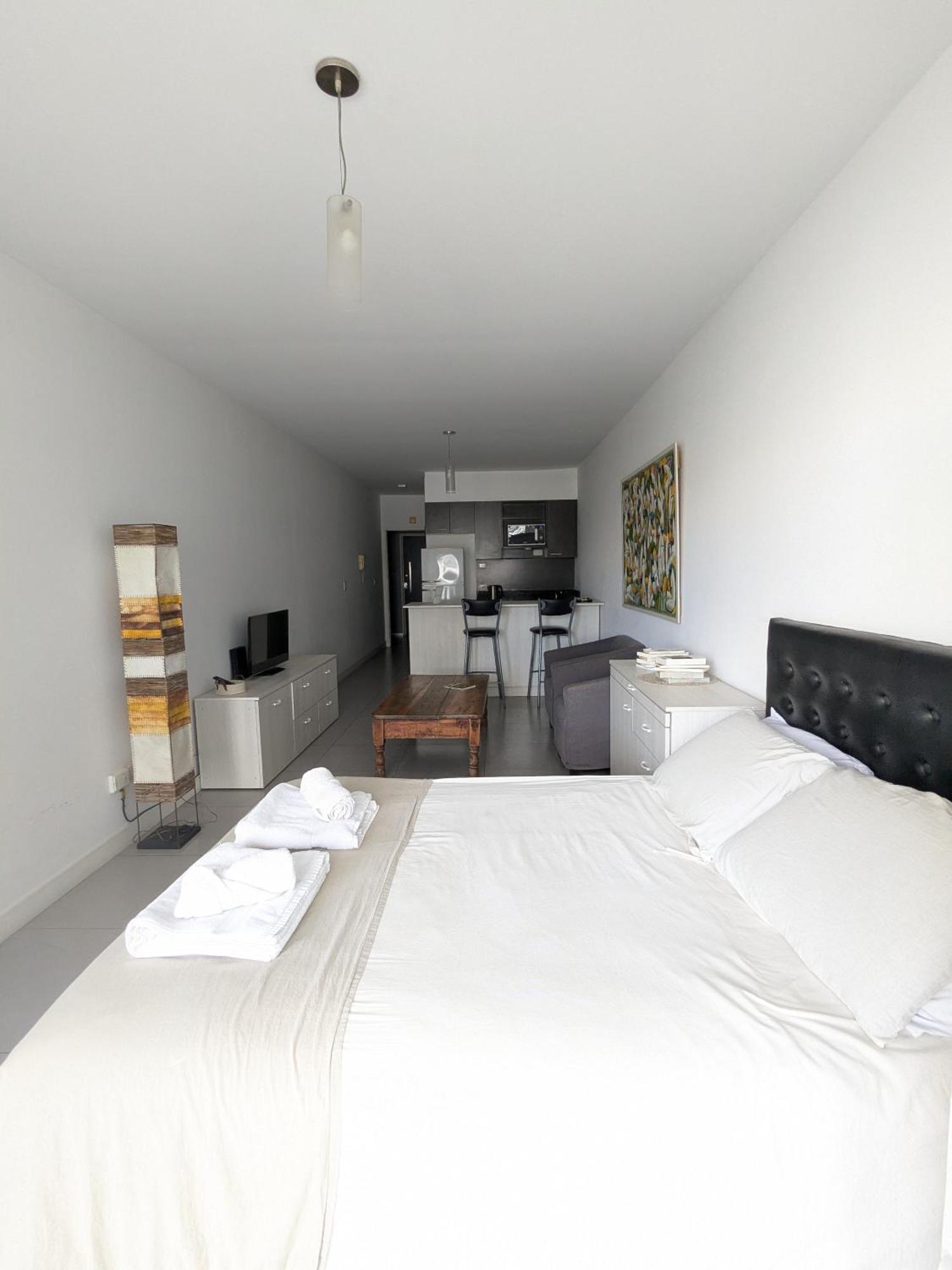 Luxury And Comfort Vizion Hollywood By Carpincho Re *