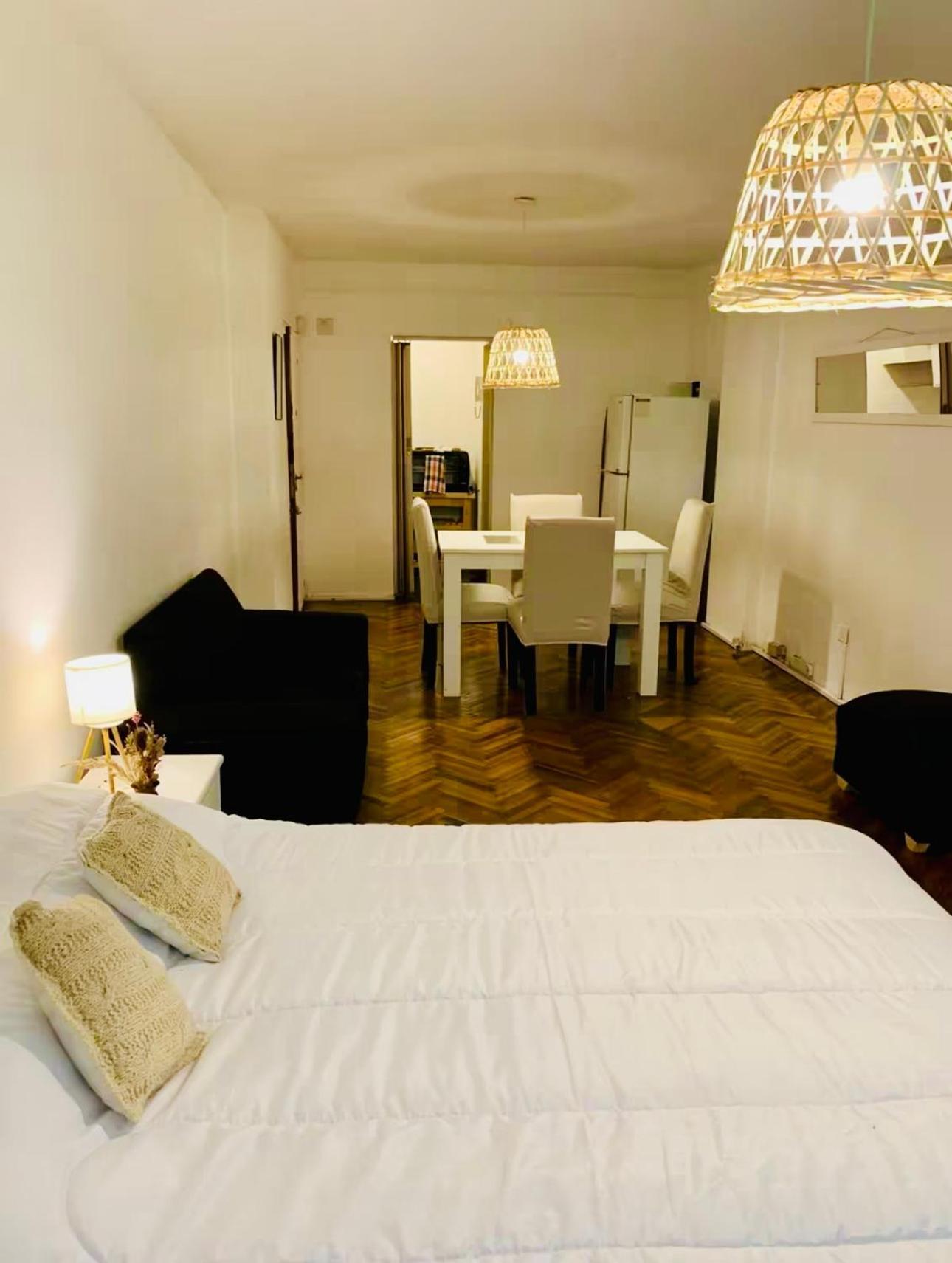 Apartamento Avenida Cordoba 875 2 D *