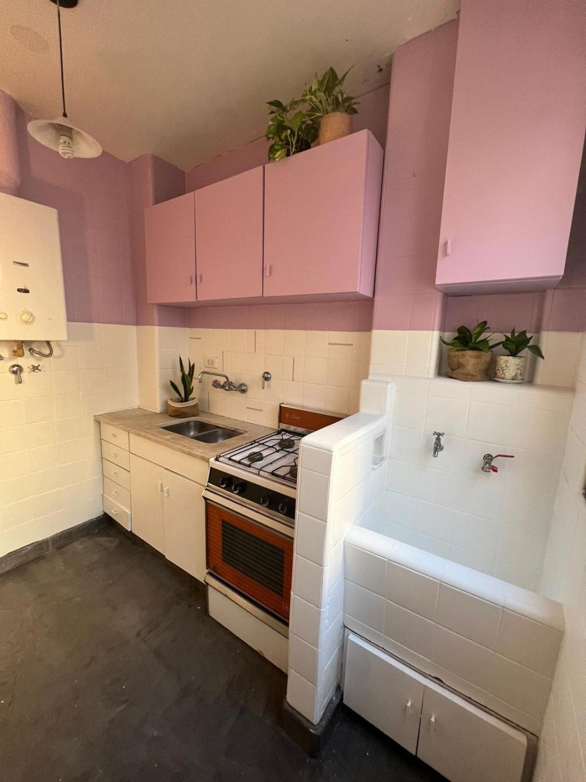 Warm With Balcony Up To 3 People * Buenos Aires
