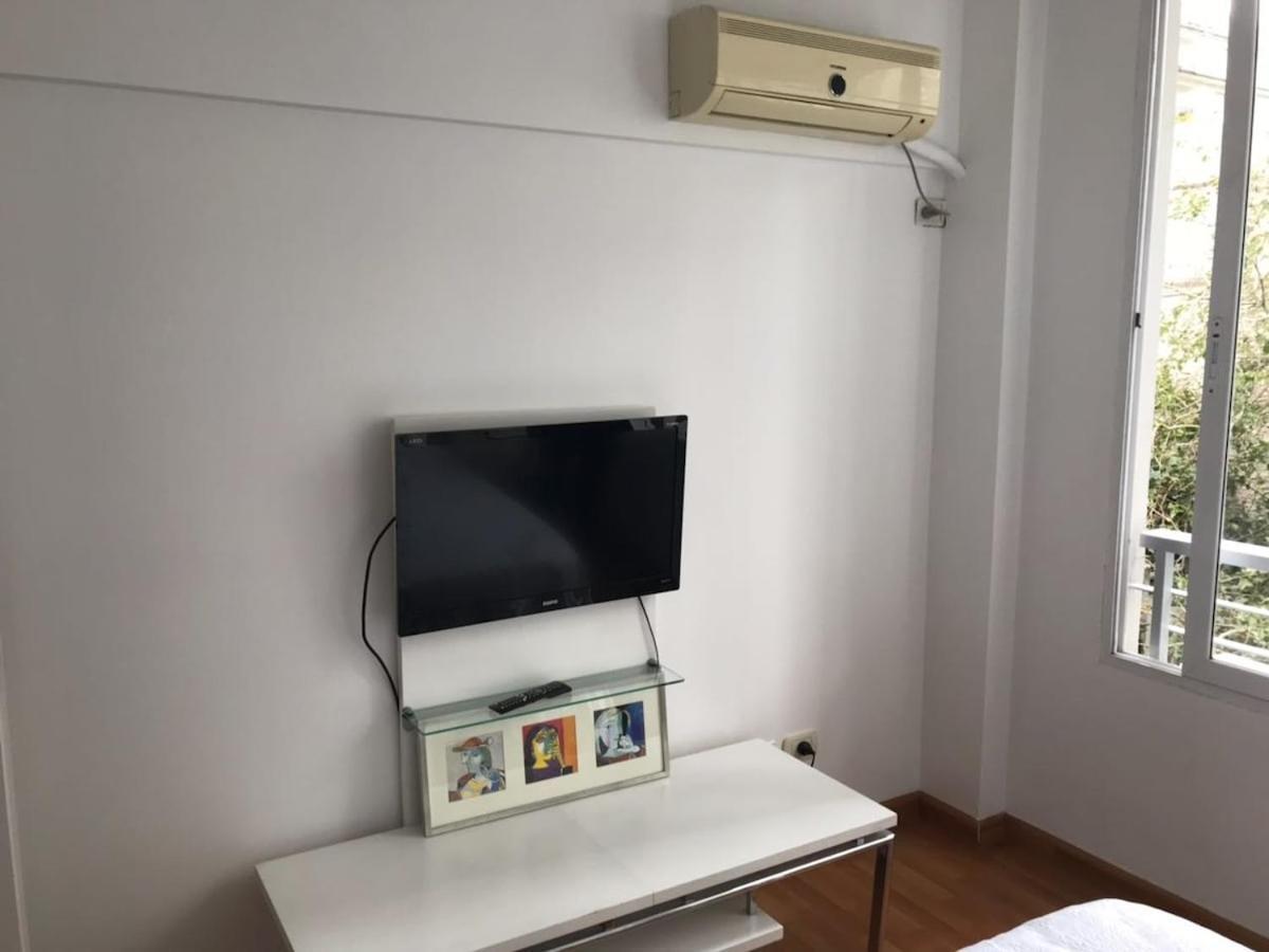 Luxury 1 Bedroom Canitas! Fast Wi-fi! Pool ! Apartamento *