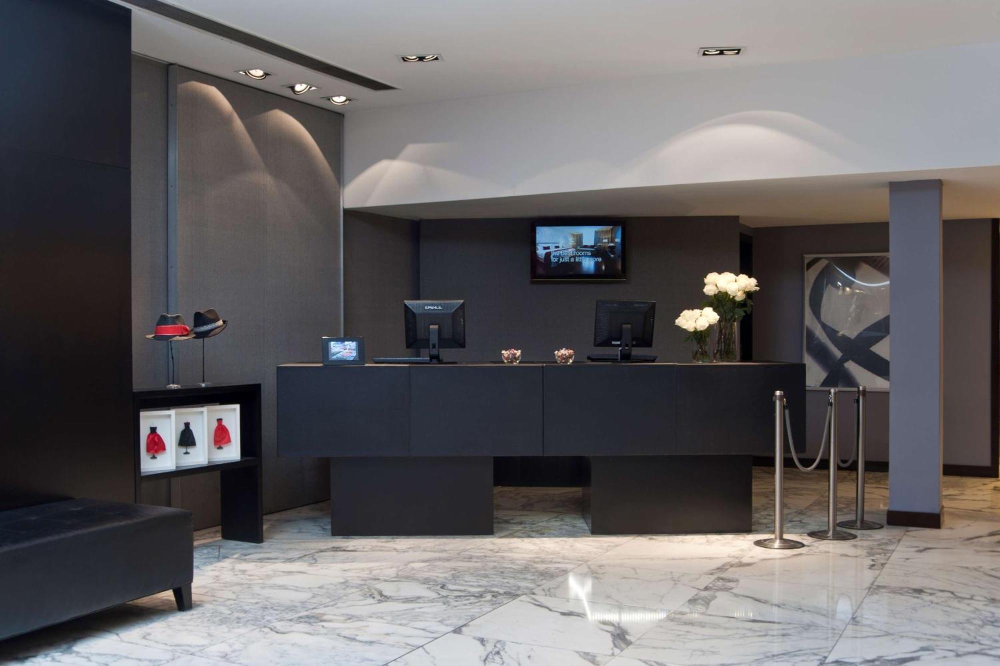 Nh Tango Hotel