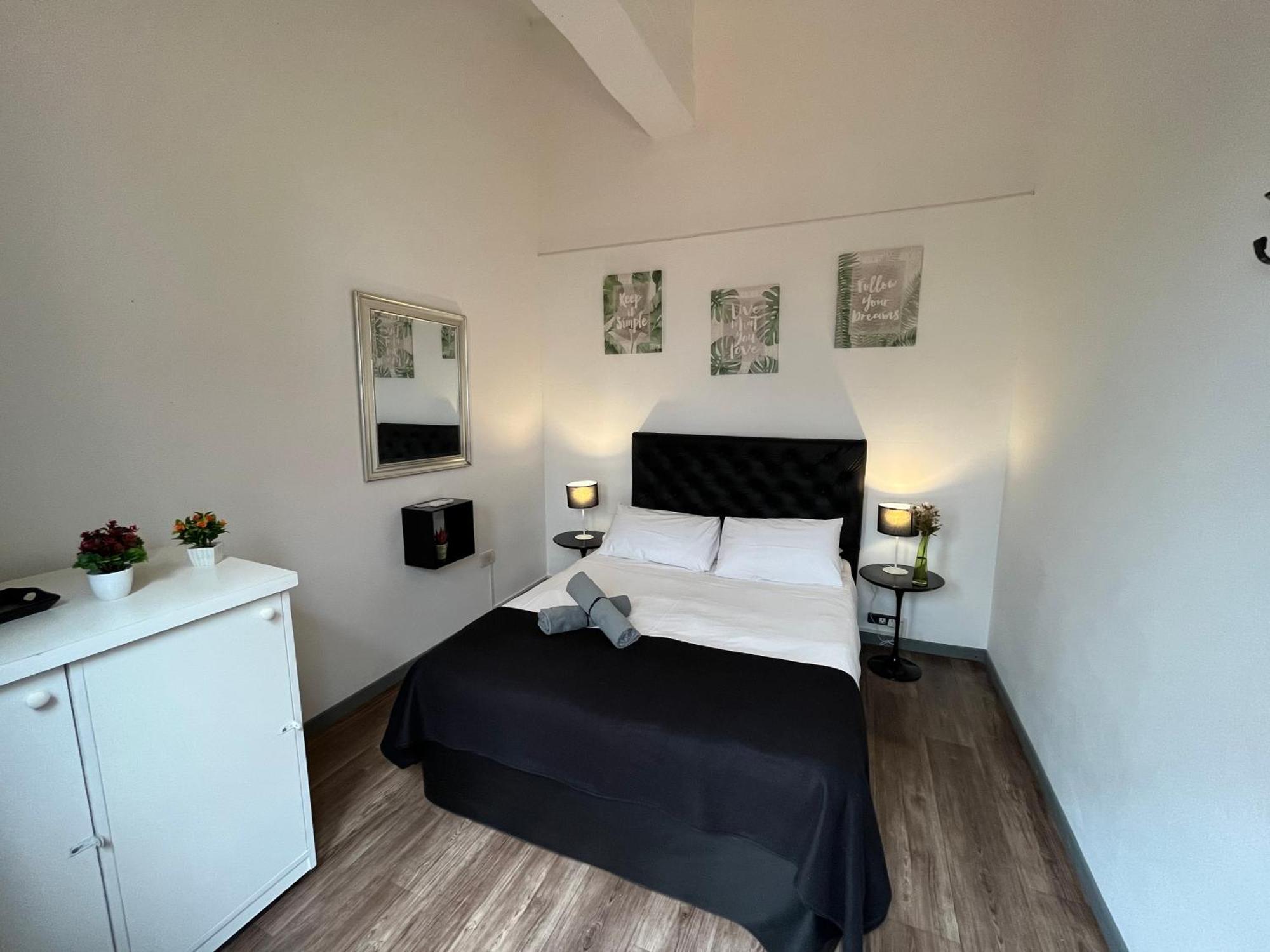 Hostal Ph Palermo *