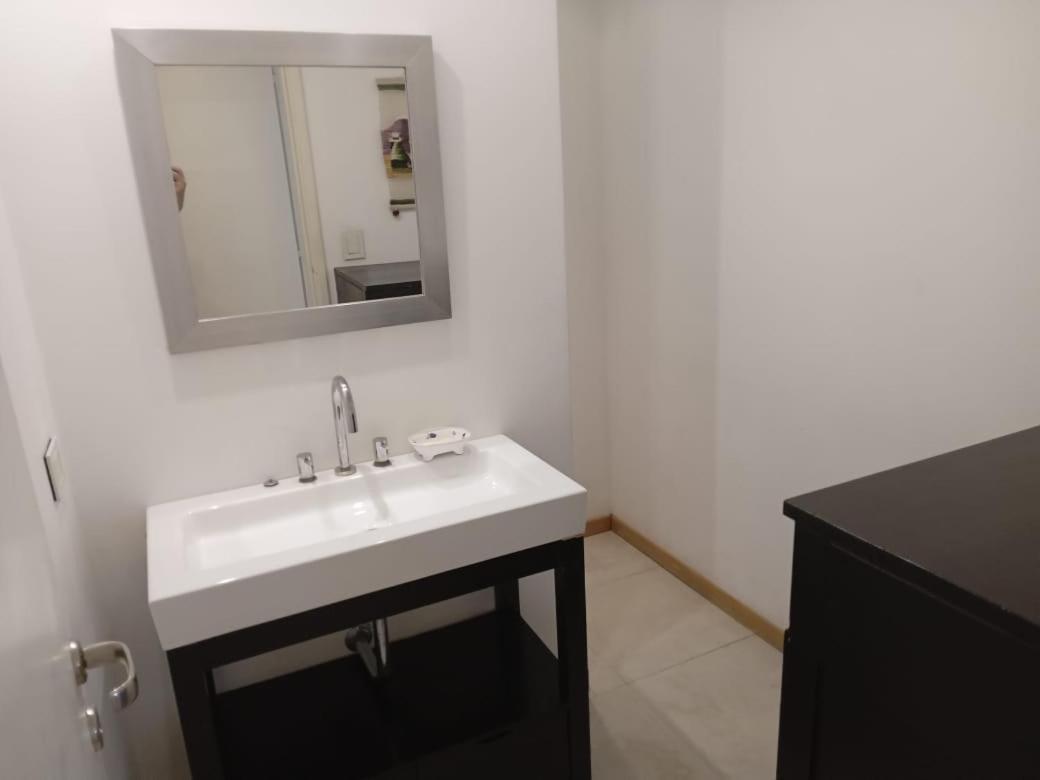 Muy Comodo Y Amplio Semi Piso En Recoleta, De Mejores Zonas De * Ciudad Autónoma de Buenos Aires
