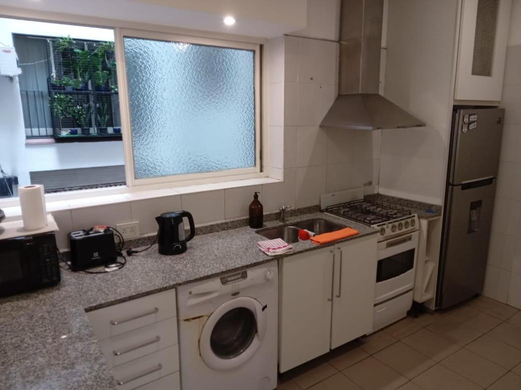 Muy Comodo Y Amplio Semi Piso En Recoleta, De Mejores Zonas De *