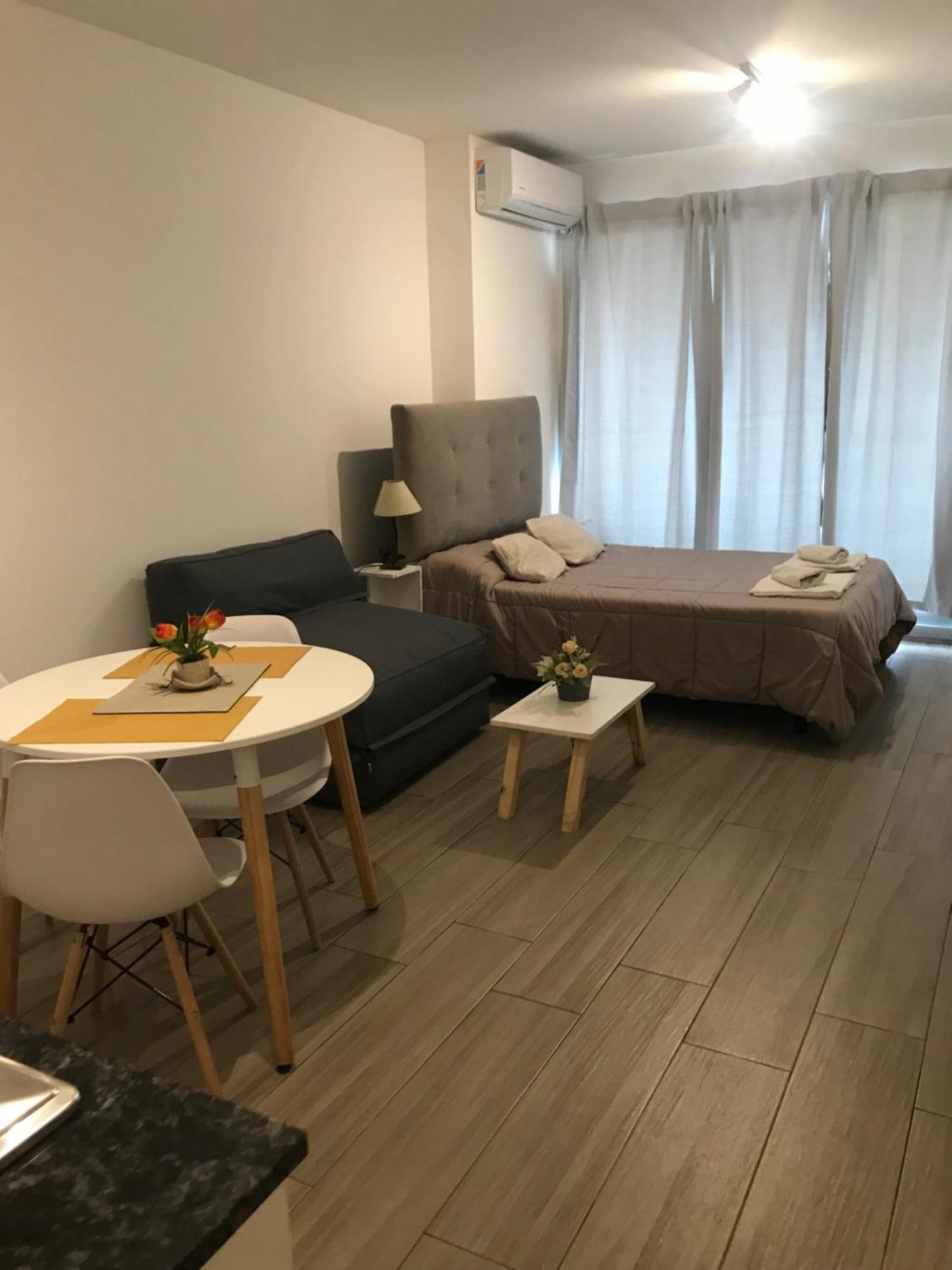 Apartamento Calido En El Corazon De Con Piscina En Verano *