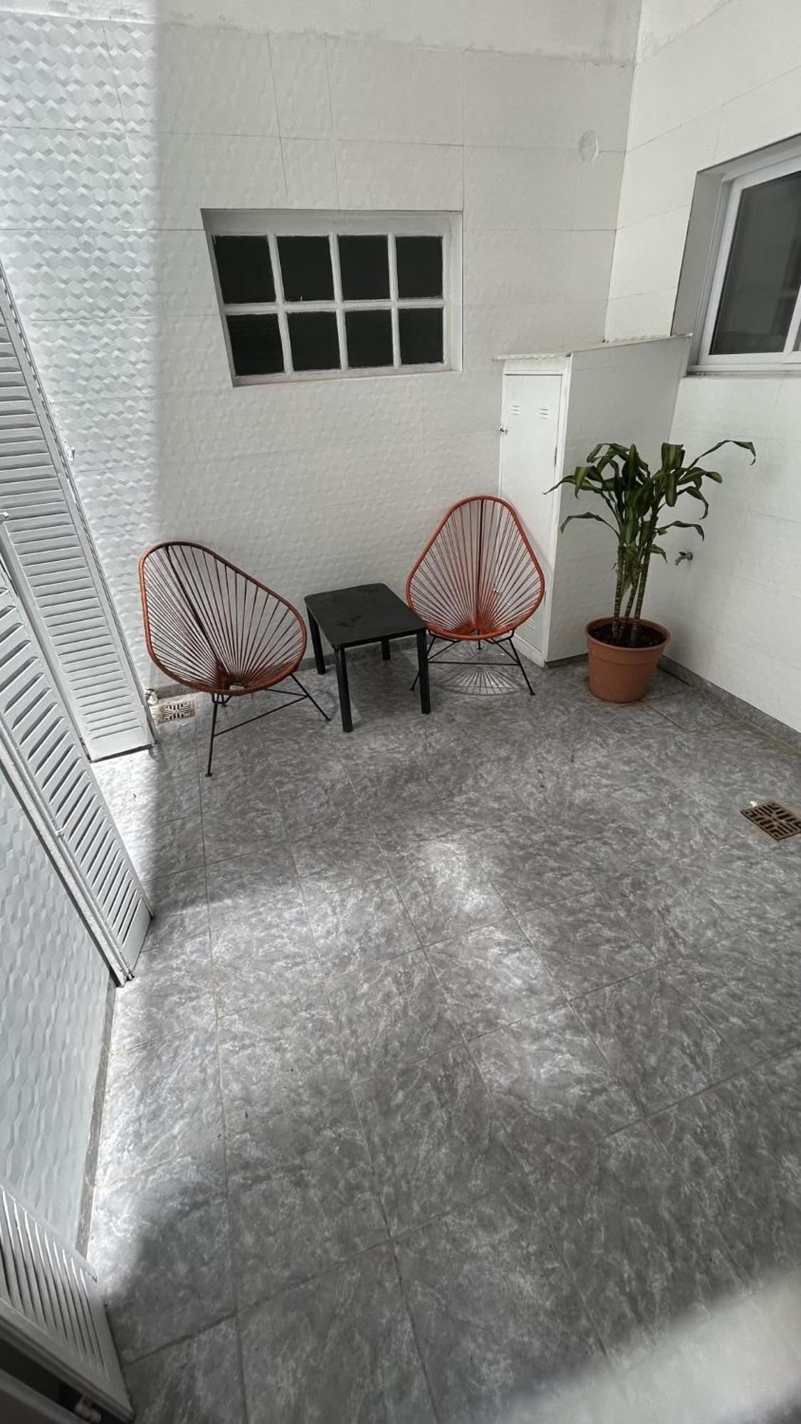 Alberdi 1634 Apartamento *