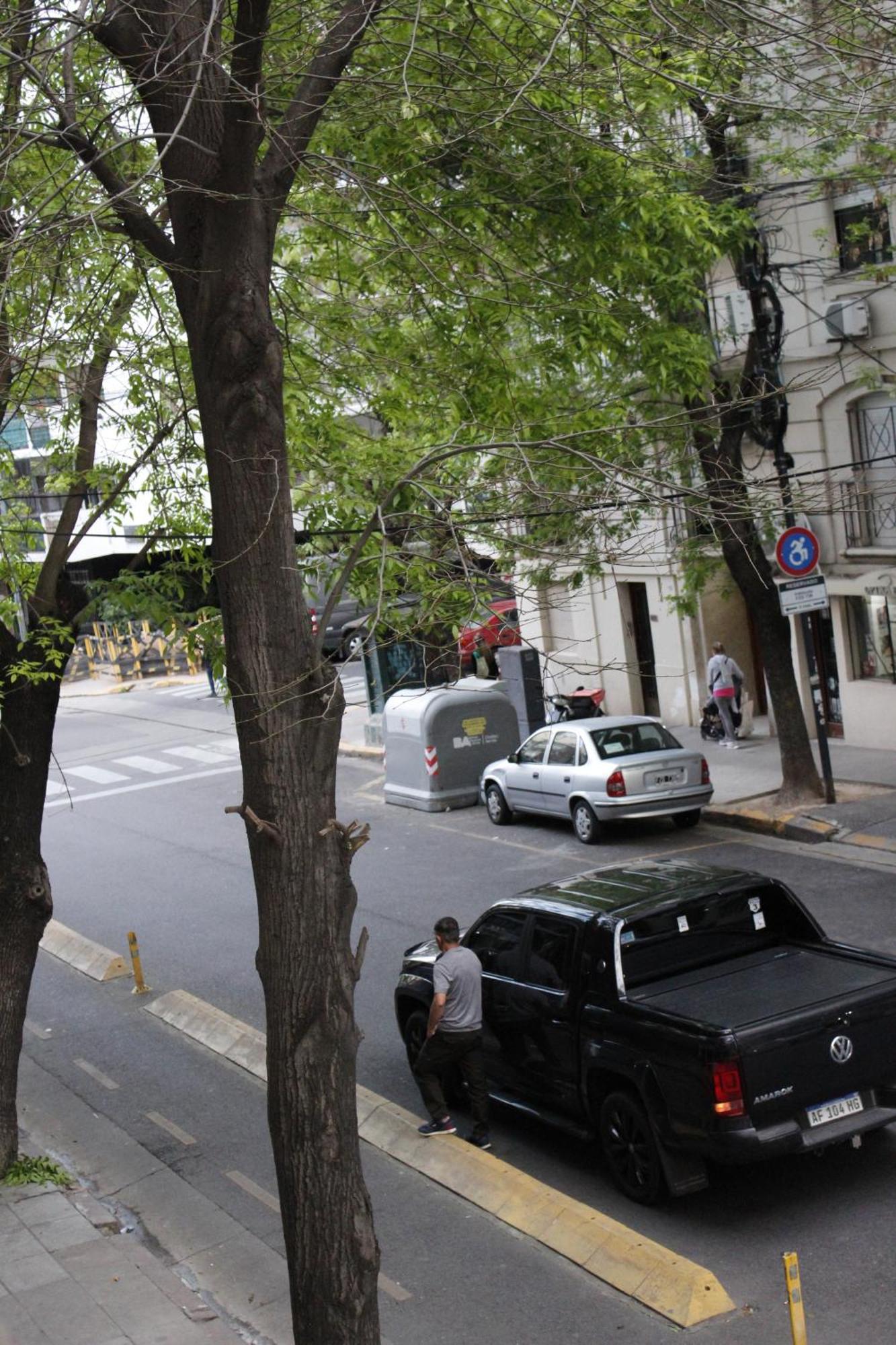 French Edificio Plaza Apartamento