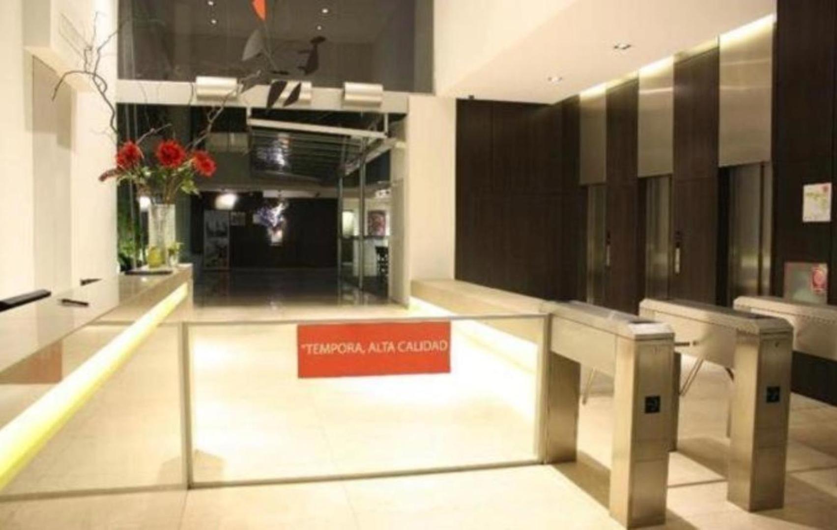 Apartamento Departamento Frente Al Hospital Italiano *