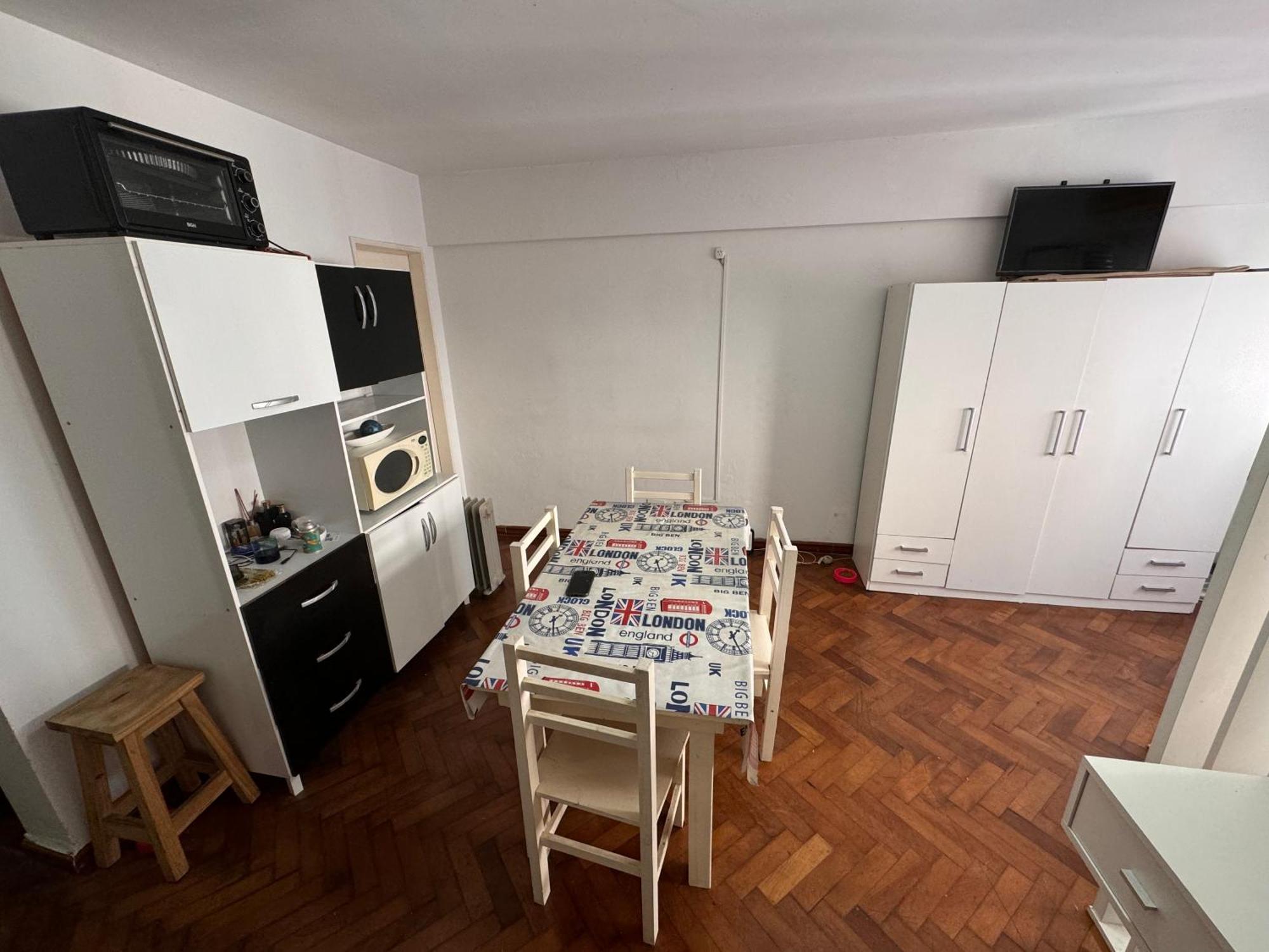 Departamento En Once Zona Comercial Apartamento