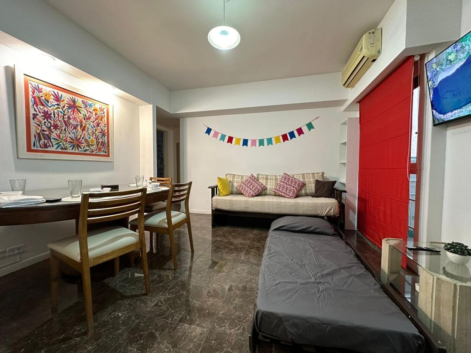 Amplio Departamento En Crespo * Ciudad Autónoma de Buenos Aires