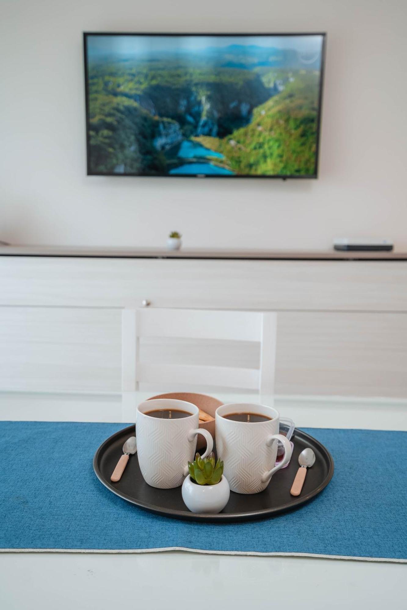 Av Corrientes Confortable Depto Familia Apartamento