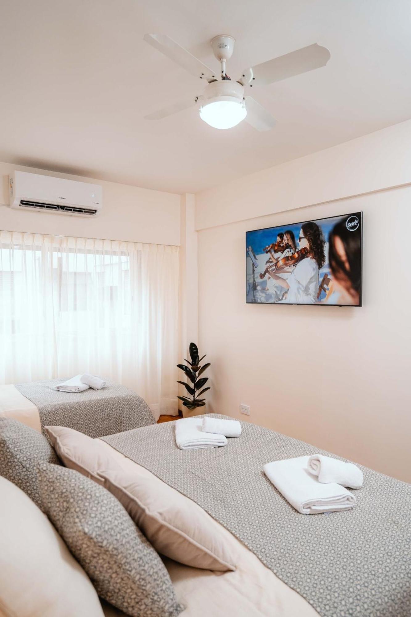 Apartamento Av Corrientes Confortable Depto Familia Ciudad Autónoma de Buenos Aires
