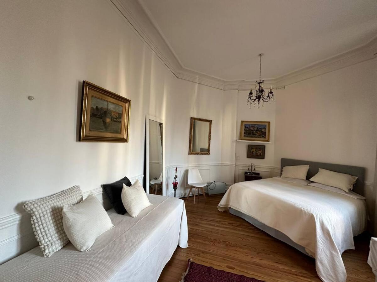 Apartamento Monumento Historico En Palacio Vera - Estilo Art Nouveau - Plusprops *