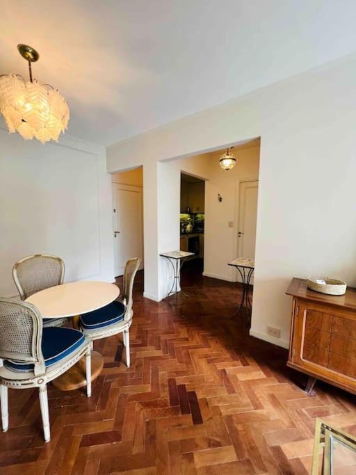 Apartamento Cute & Bright In Recoleta Bsas ! *