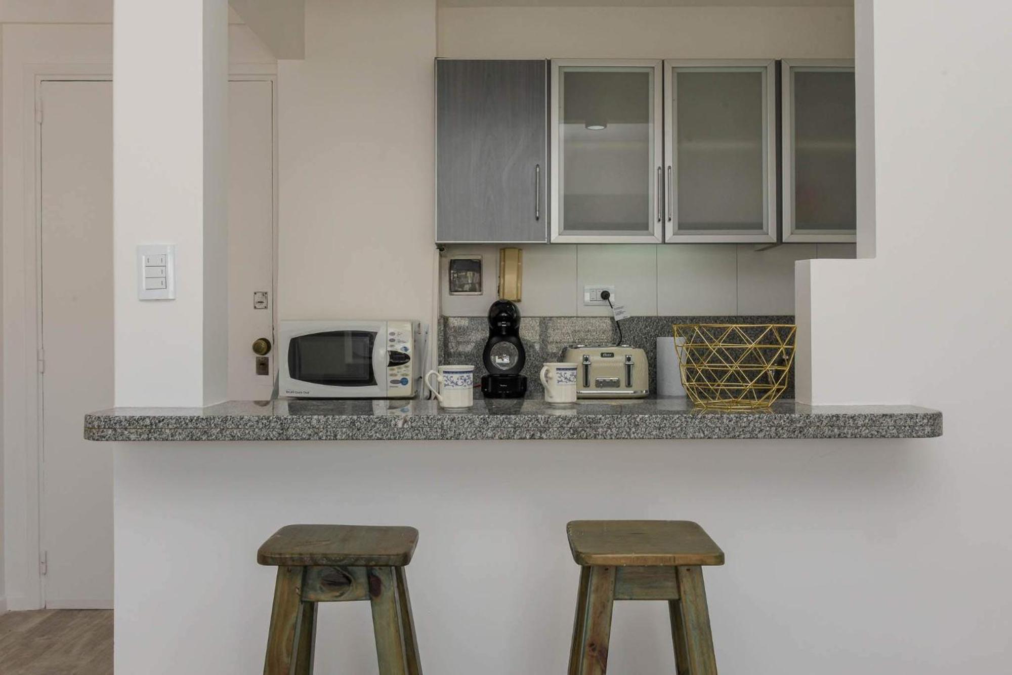 Apartamento Super Luminoso Departamento, Full Externo, Gran Balcon *