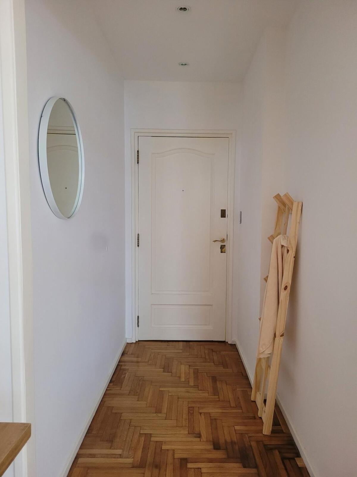 Apartamento Luminoso En Recoleta Cerca Del Cementerio