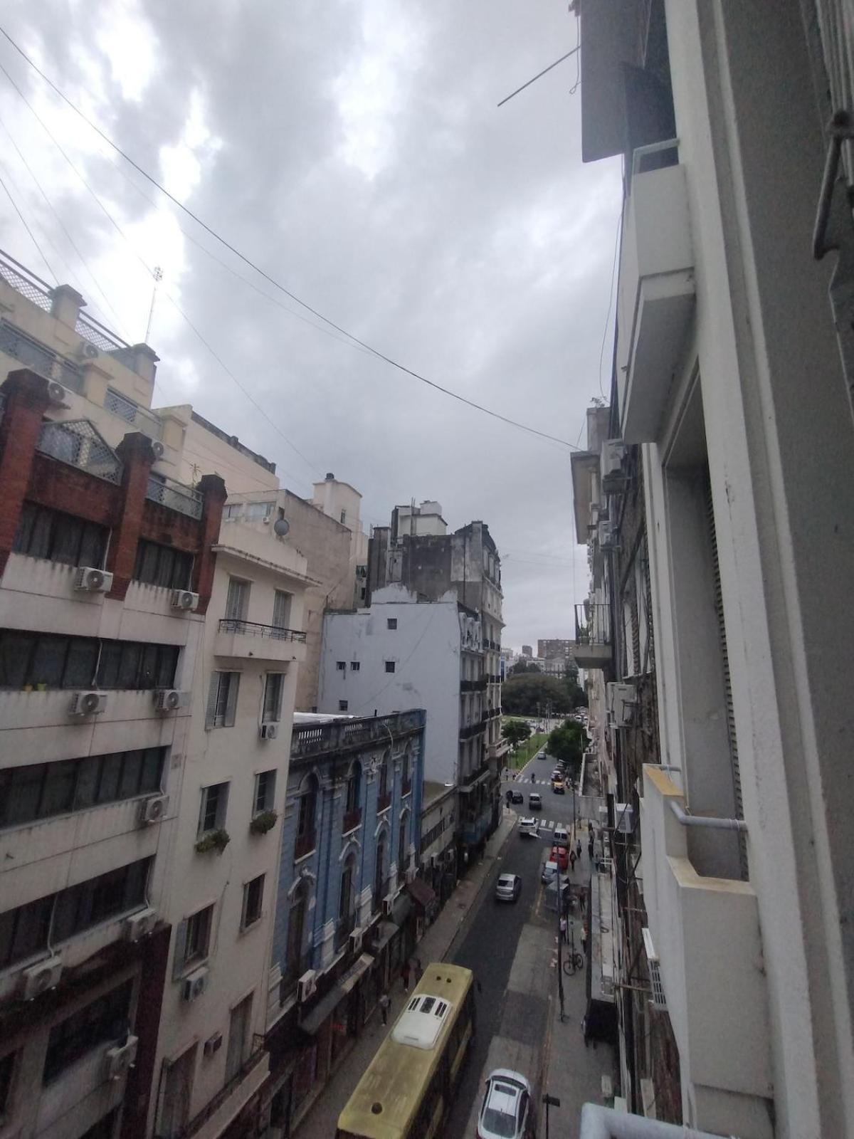 Porteno Av Corrientes Obelisco Bars Theater