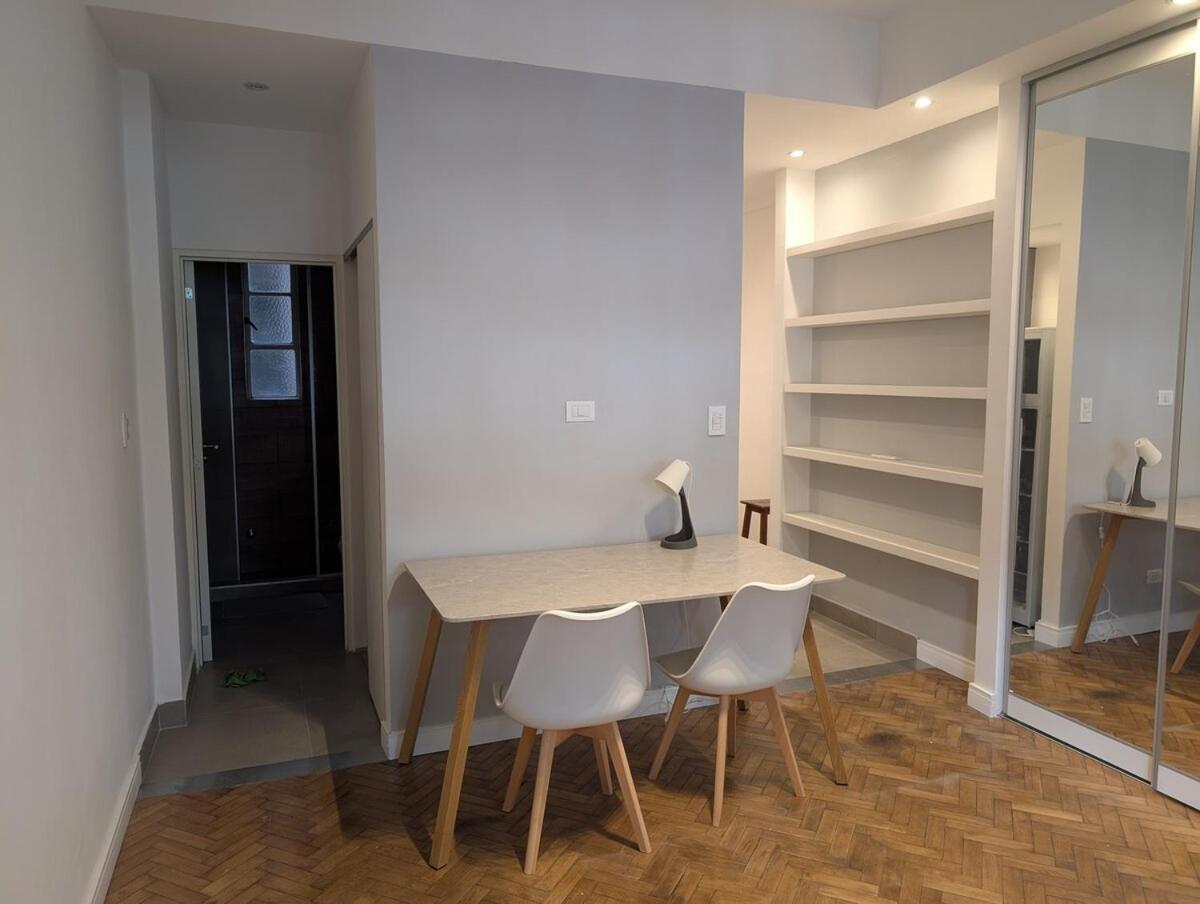 Chic Pied-a-terre In Ba's District Apartamento *
