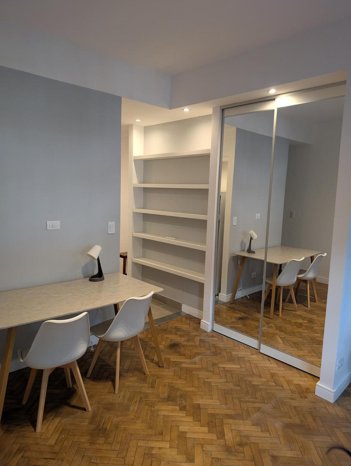 Chic Pied-a-terre In Ba's District Apartamento