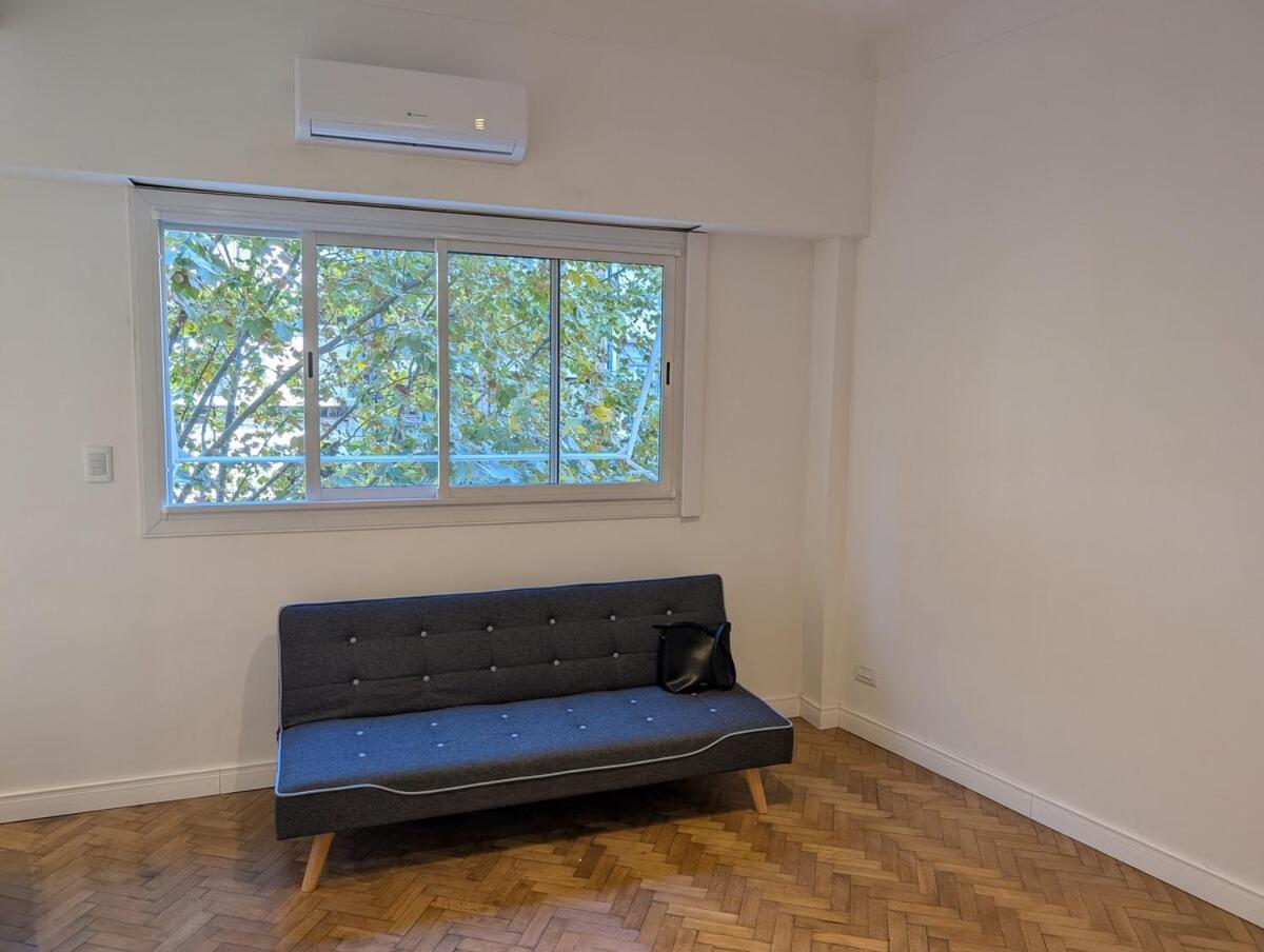 Apartamento Chic Pied-a-terre In Ba's District