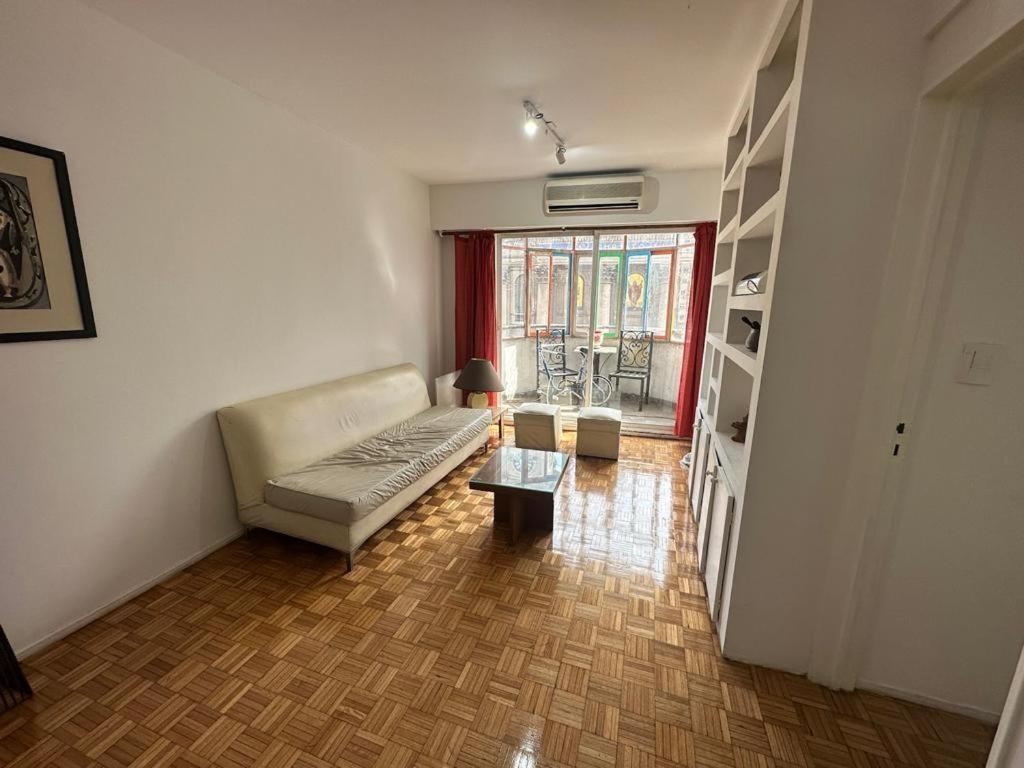 Ubicacion Centrica A Metros De Avenida Corrientes Apartamento