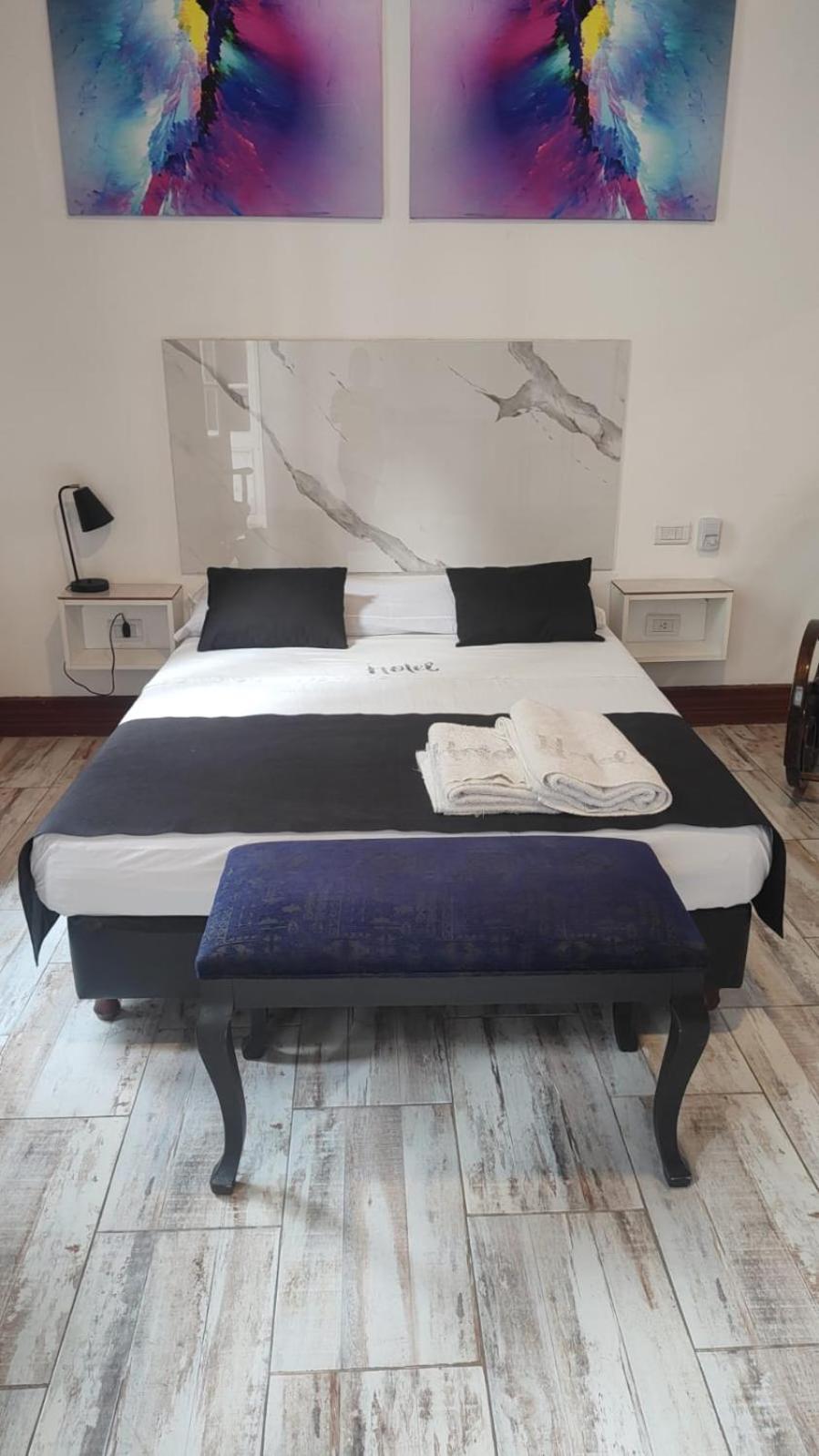 Apartamento Cordoba Departamento, A 200 Mts De Peatonal Florida Y A 200 Mts Av 9 De Julio *