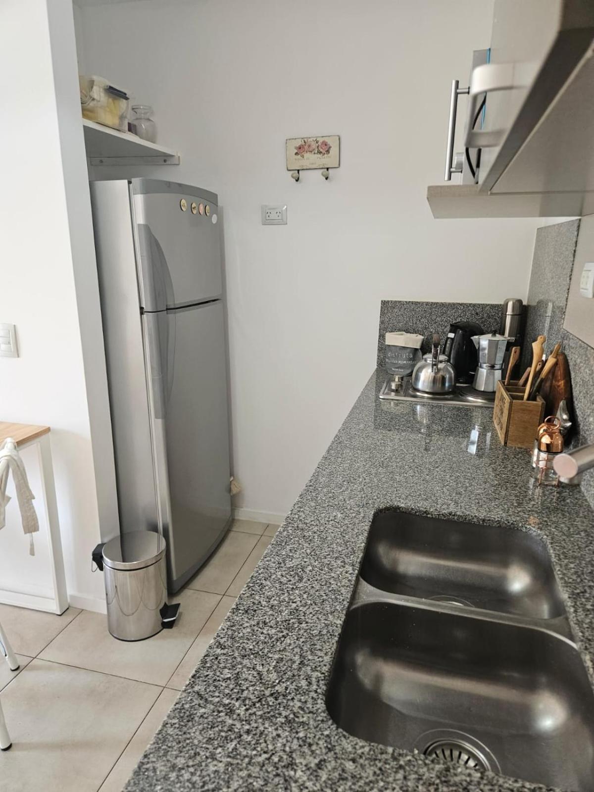 Encantador Y Acogedor Con Balcon En Almagro - Gran Ubicacion *