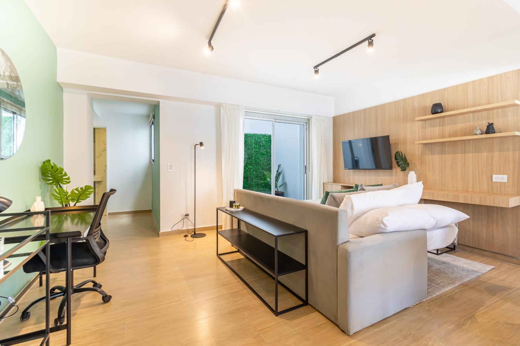 Palermo Apartahotel