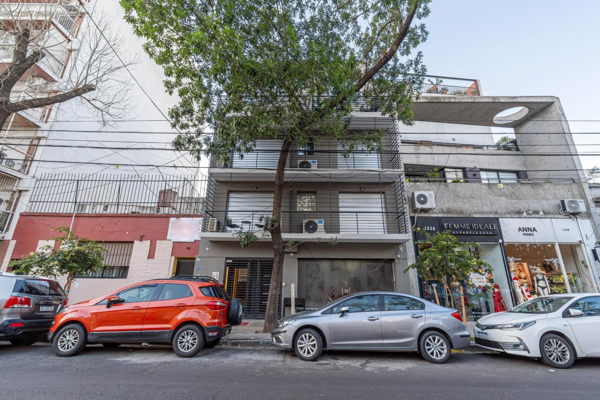 Palermo Apartahotel *