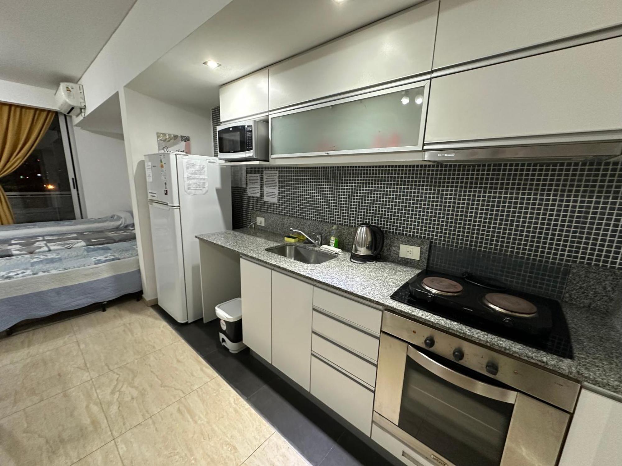 Apartamento River Plate, Movistar Arena, Embajada *