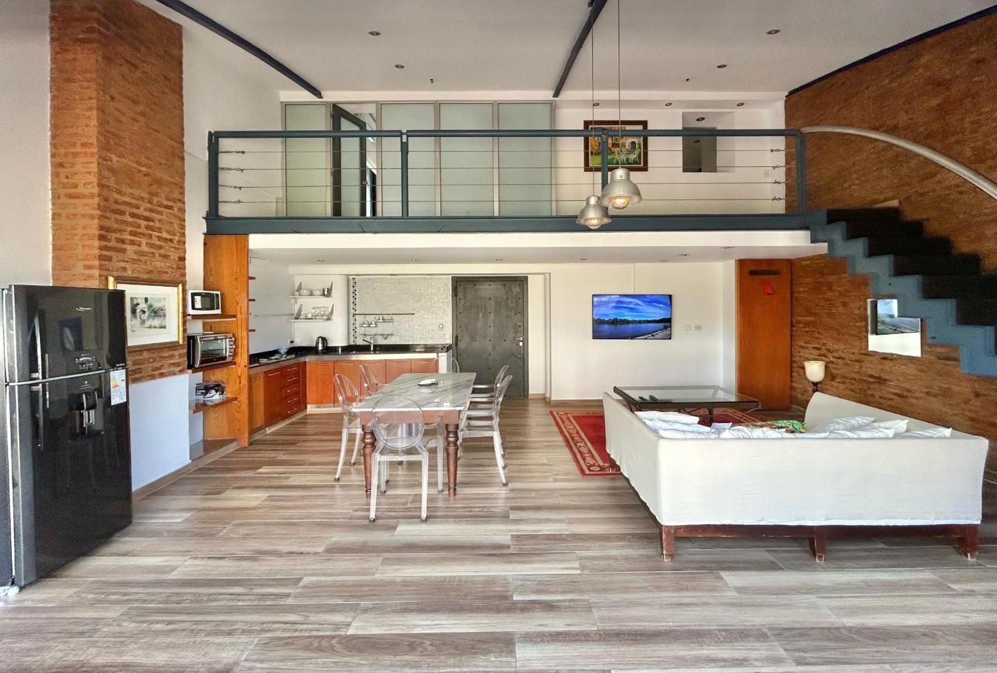 Amplio Loft En Puerto Madero A Pasos Del Puente De La Mujer Y Casa Rosada * Buenos Aires