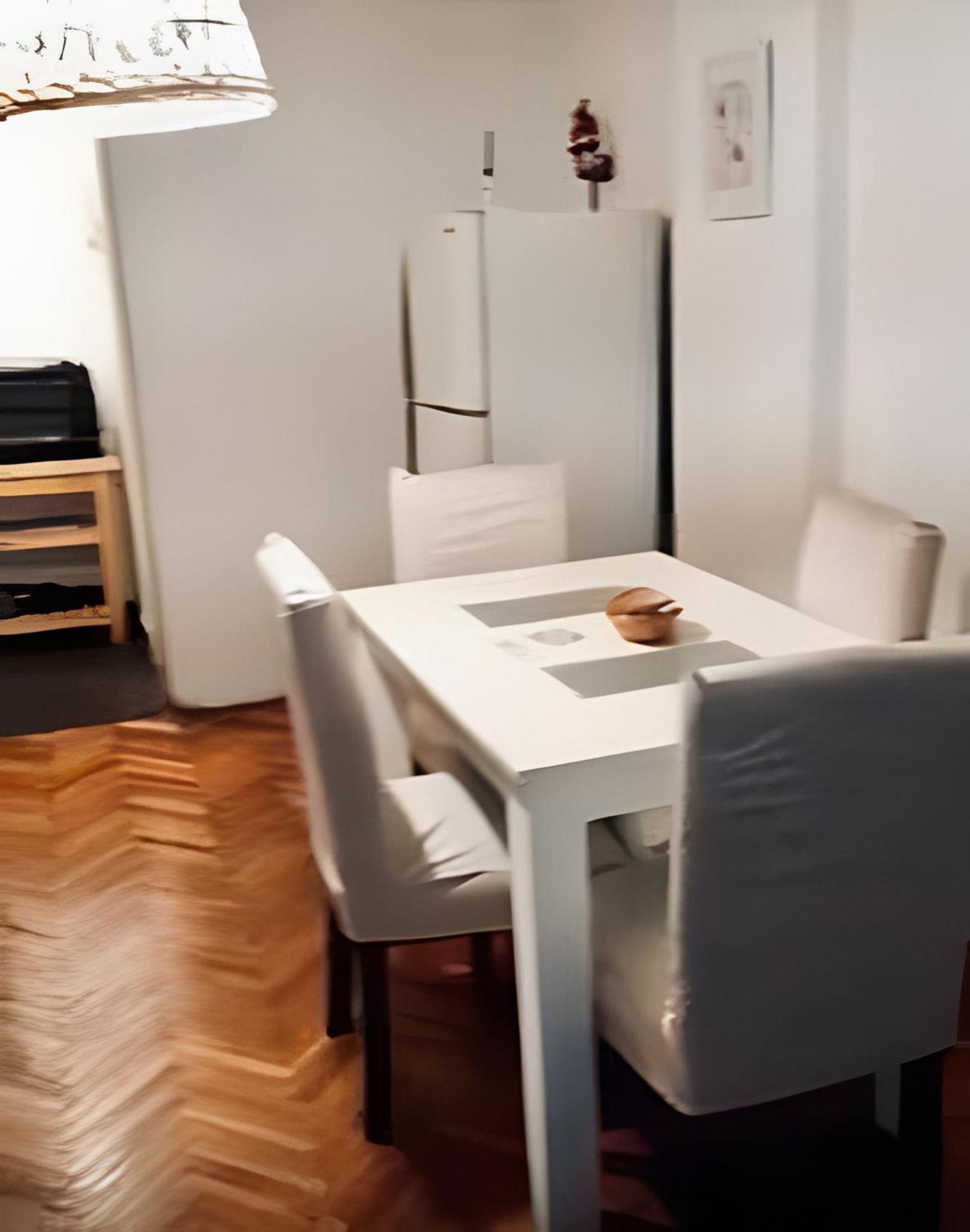 Avenida Cordoba 875 2 D Apartamento