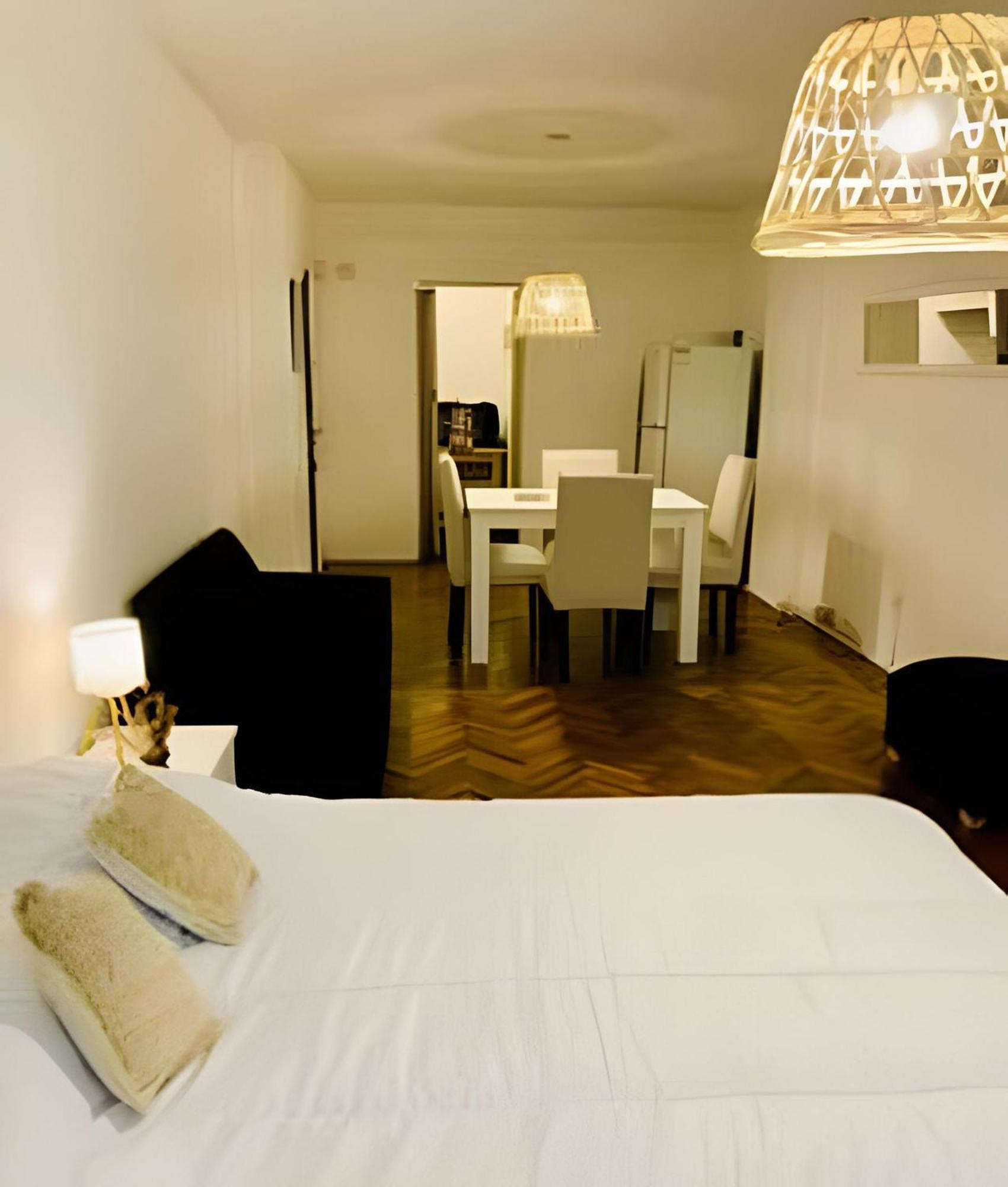 Avenida Cordoba 875 2 D Apartamento