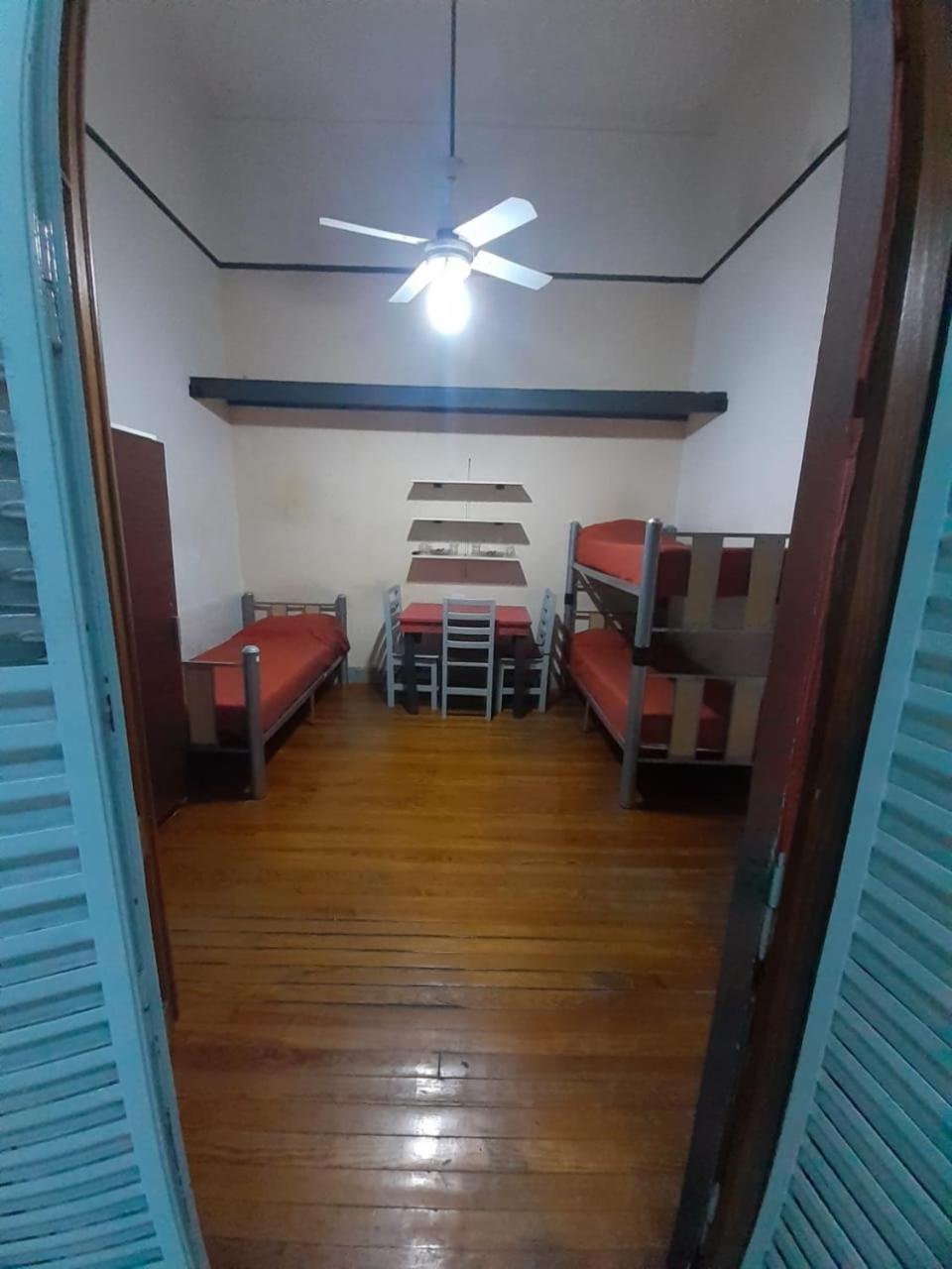 Tinta Roja Residencia Estudiantil