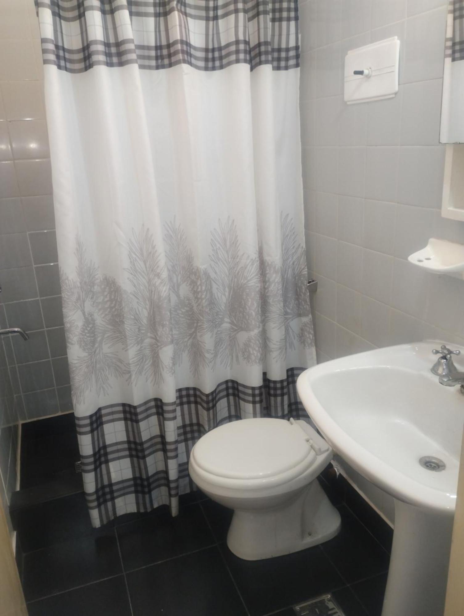Apartamento Calido En Parque Lezama Ciudad Autónoma de Buenos Aires