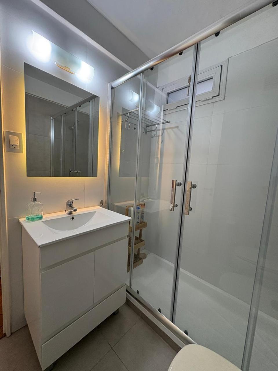 Apartamento Cerca De La Rural Buenos Aires