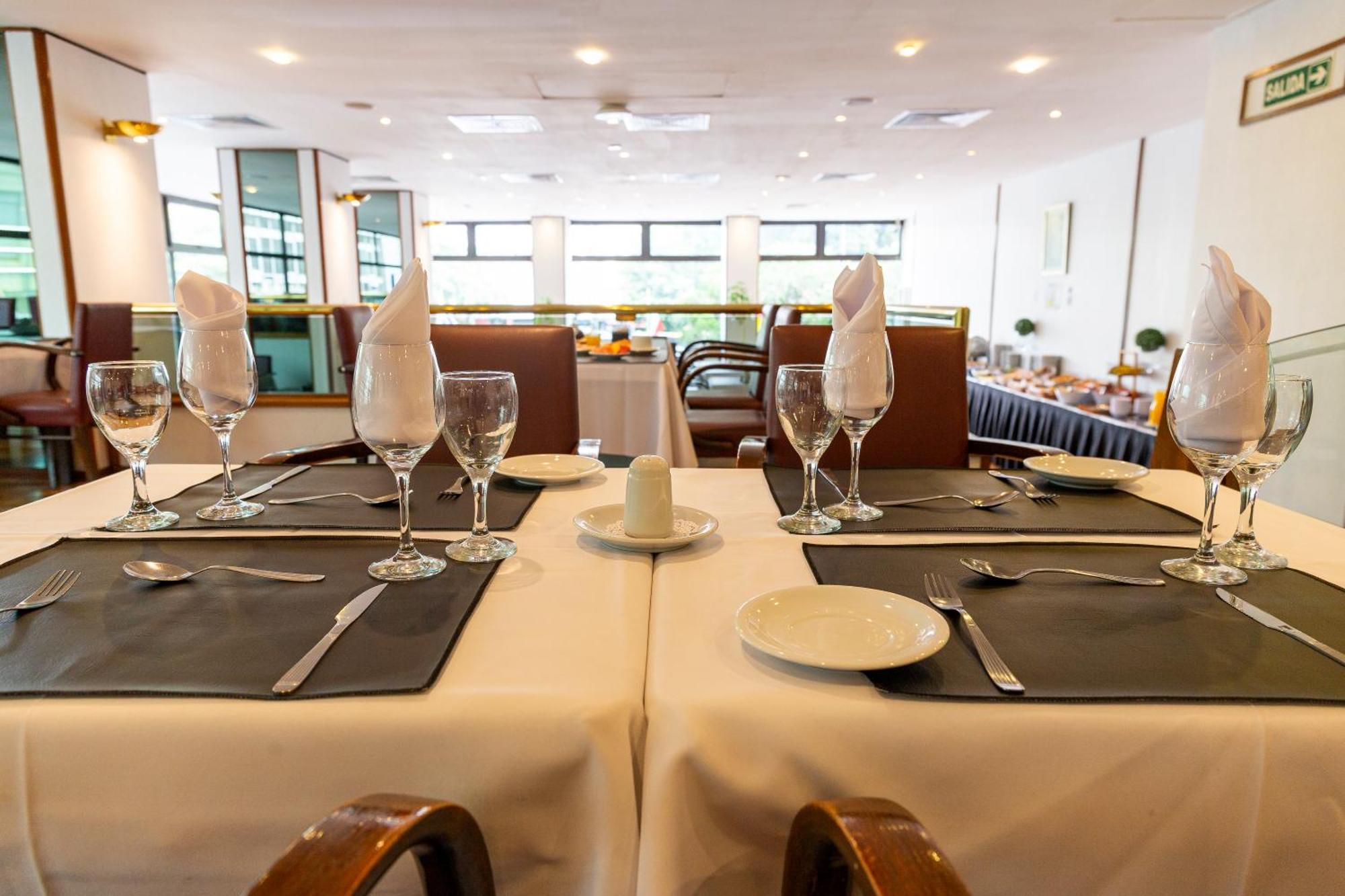 Hotel Conte 4*
