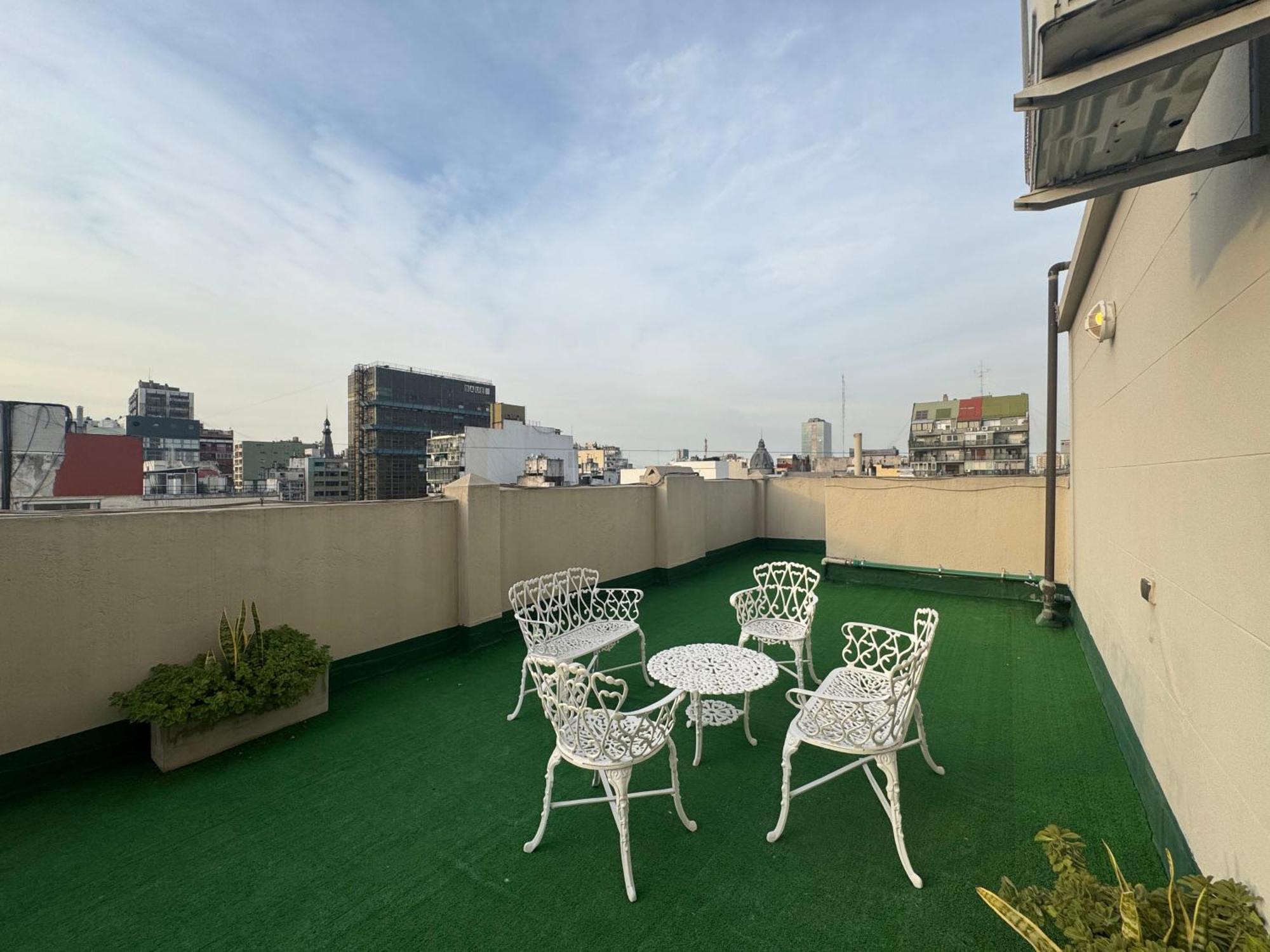 Lyon Hotel Buenos Aires