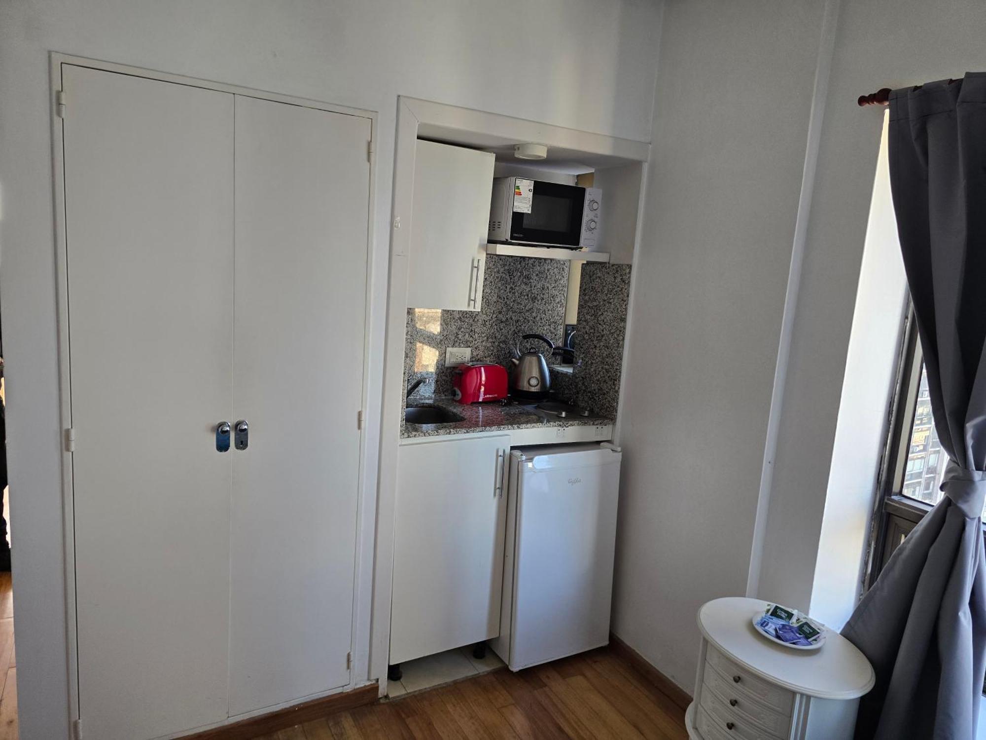 Apartamento Avenida Corrientes 820 - Ciudad De - *
