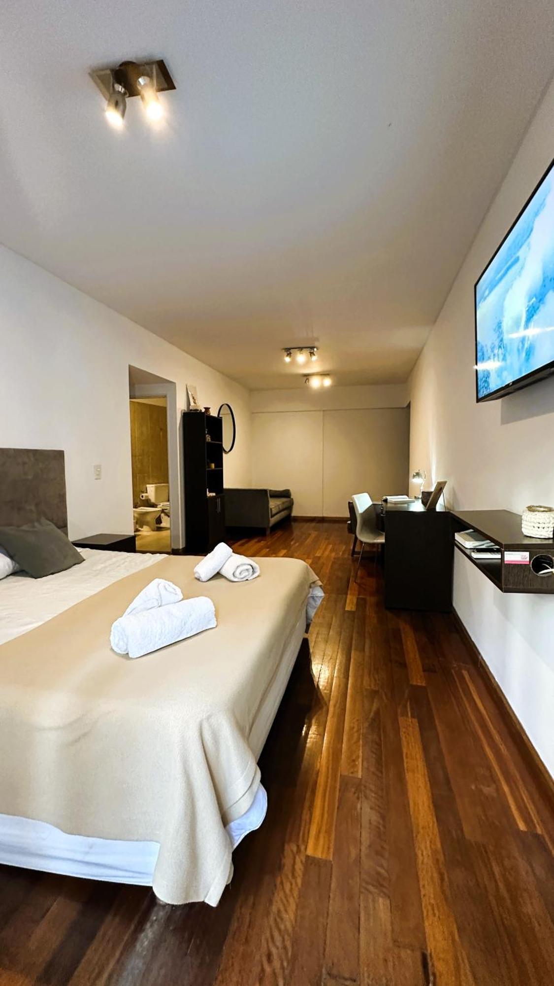 Comfortable And Spacious, Steps From Parque Heras Apartamento *