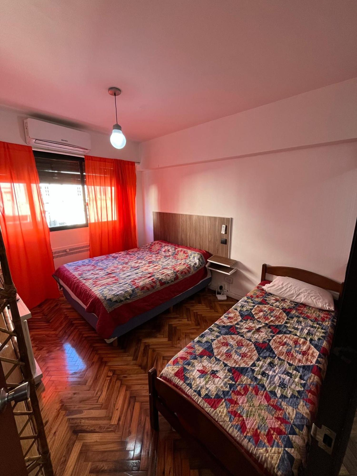 Quinto Piso A La Calle, Comodo, Equipado, Luminoso Y Bien Ubicado * Buenos Aires