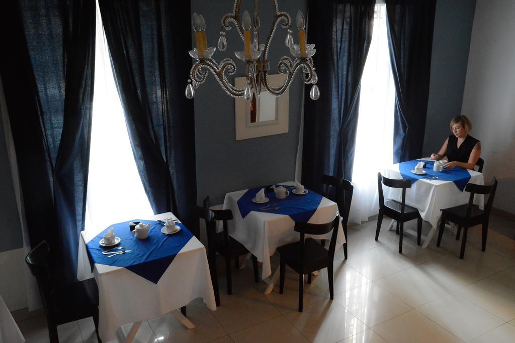 Simple & Charming 3* Buenos Aires