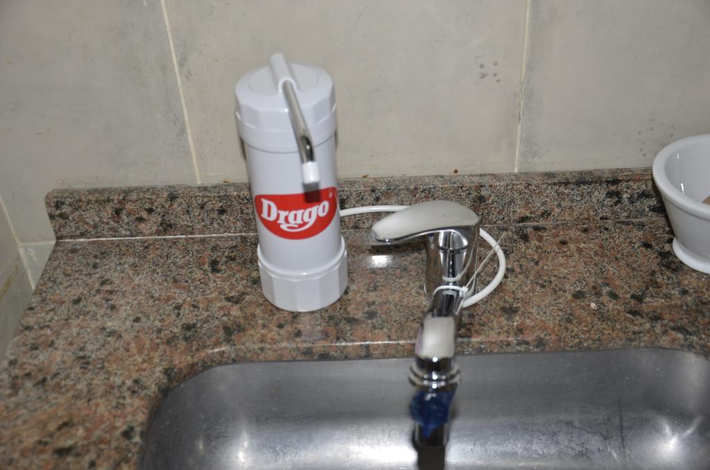 Departamento En Carlos Calvo *