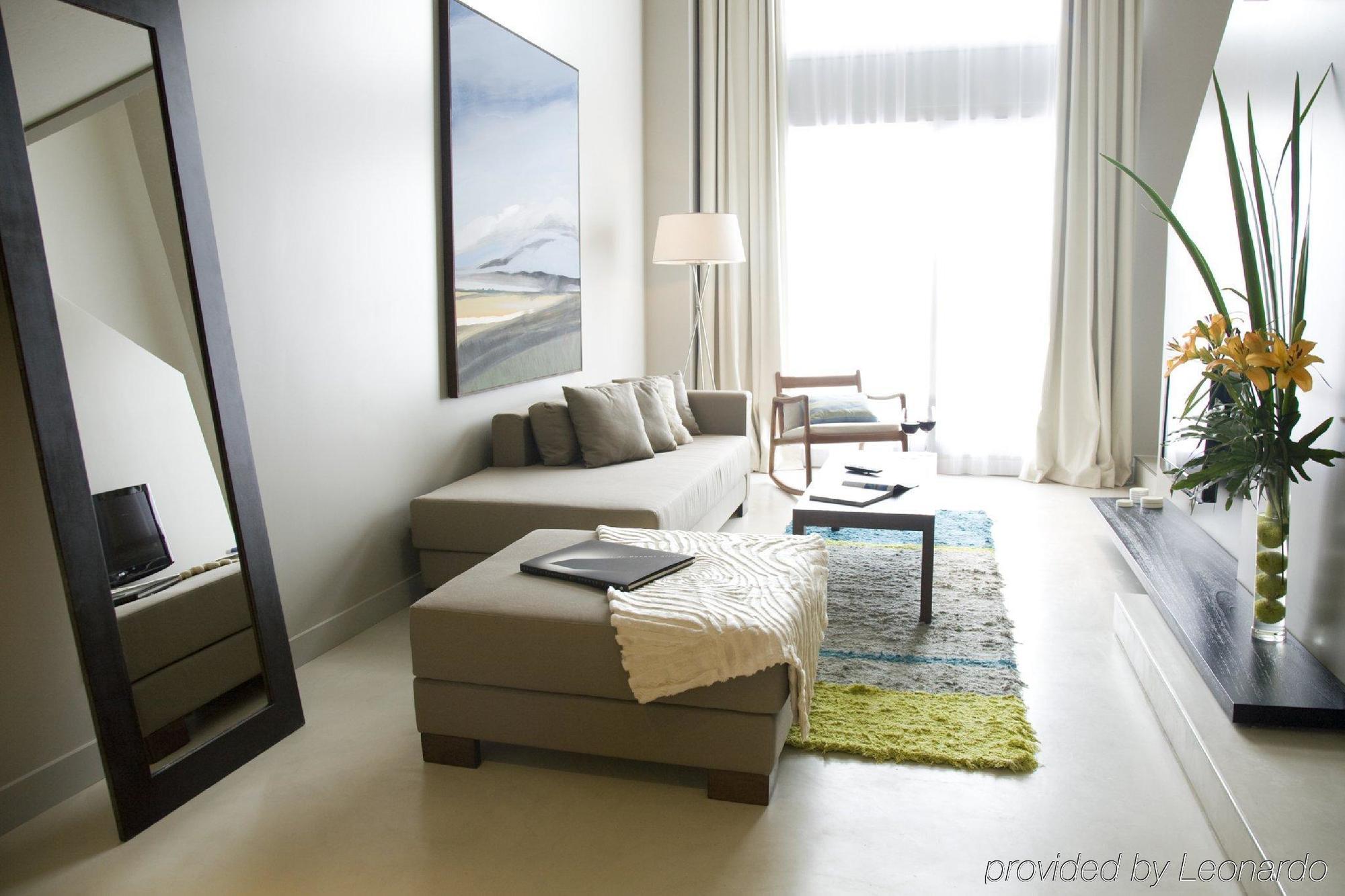 Hotel Atempo Design 4*