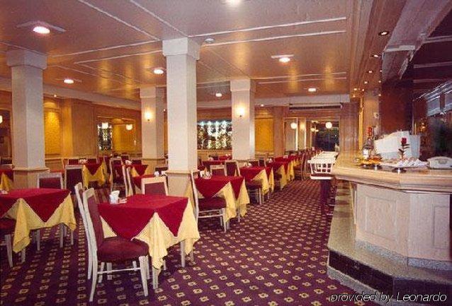 Hotel Napoleón 3*