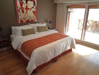 Hotel Nina By Didi