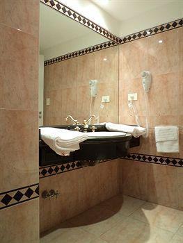 Hotel Nina By Didi 3*