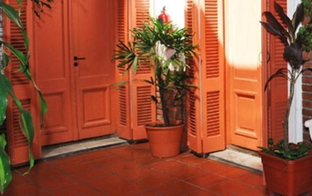 Mitre Hotel 2*